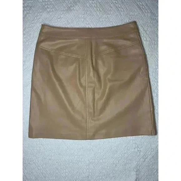 BB Dakota by Steve Madden Vegan Leather Mini Skirt, size 4 in Light Pink - Picture 6 of 9